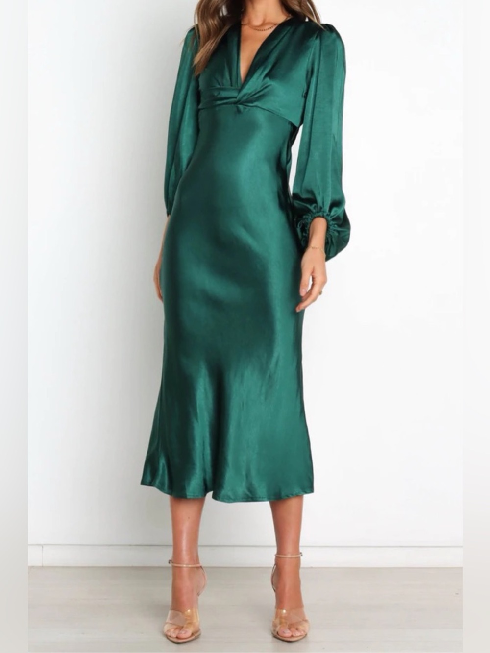 Petal & Pup Emerald Satin V-Neck Long-Sleeve Midi Dress